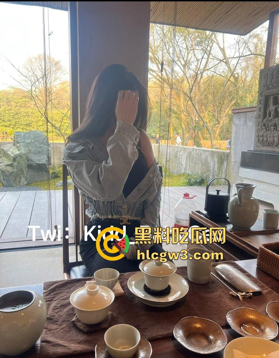 小红书约啪大神『LoKj527』疯狂采花记！大学生白领无一幸免，全程高能花式肏玩，简直是床技天花板！-9